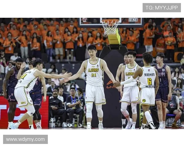 CBA广厦与上海对决成绩分析及比赛精彩回顾